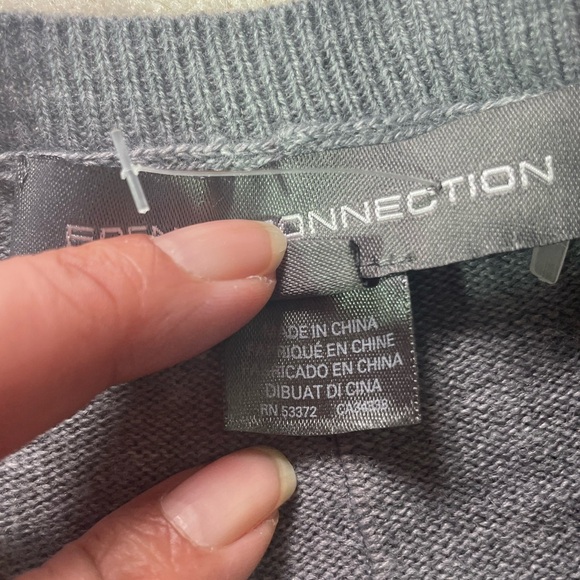 French Connection Gray and Pink Striped Sweater sz XL - Picture 3 of 5